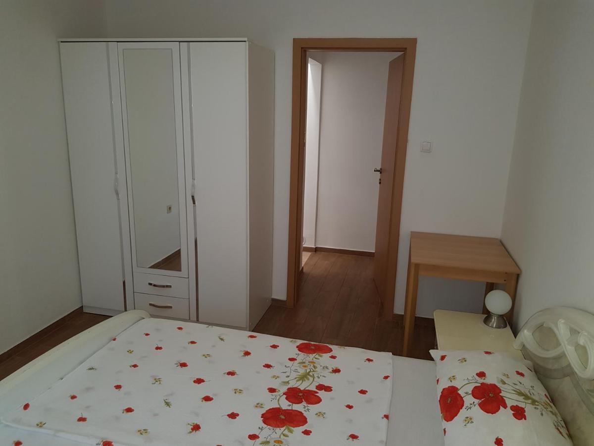 Apartments Vila Tisa Mali Lošinj Kültér fotó