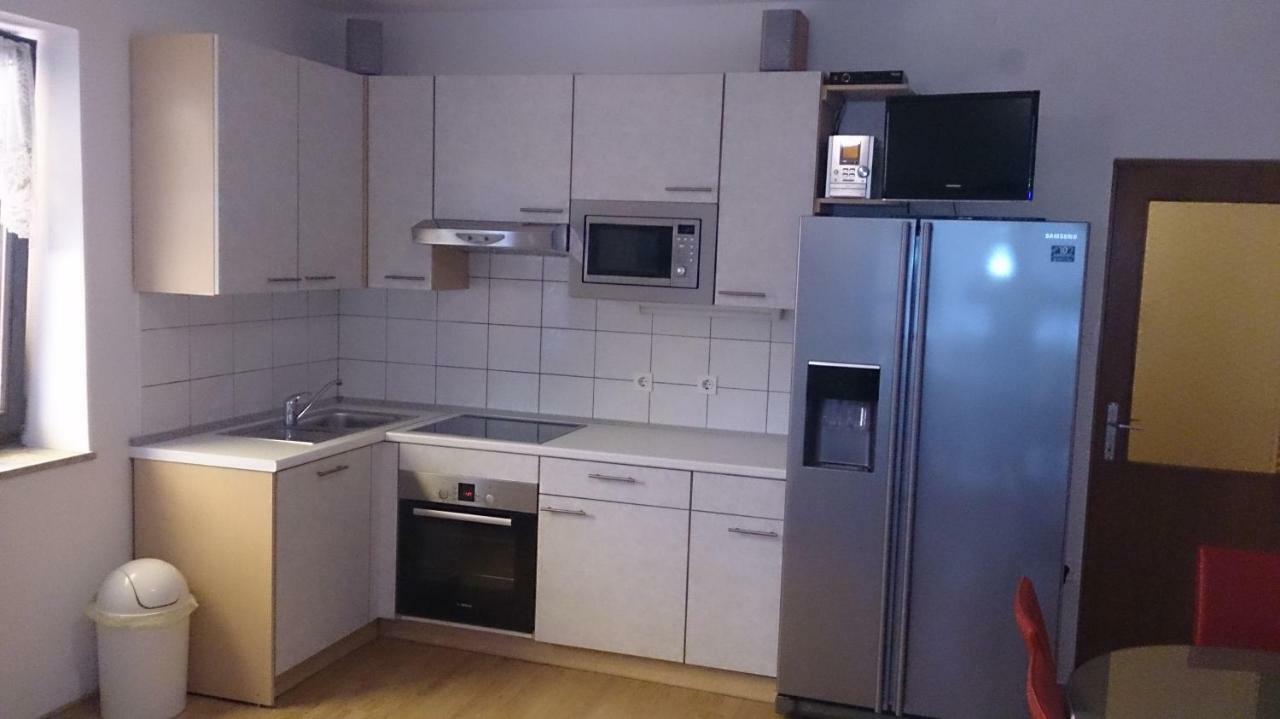 Apartments Vila Tisa Mali Lošinj Kültér fotó