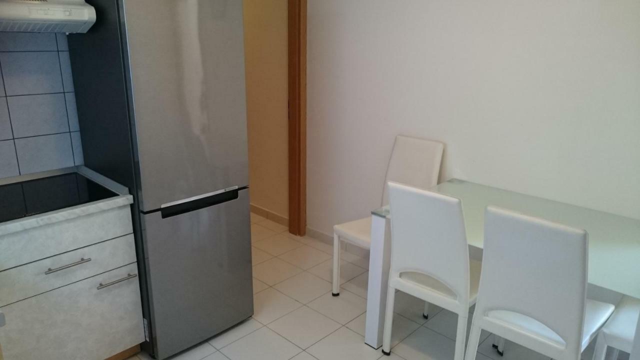 Apartments Vila Tisa Mali Lošinj Kültér fotó