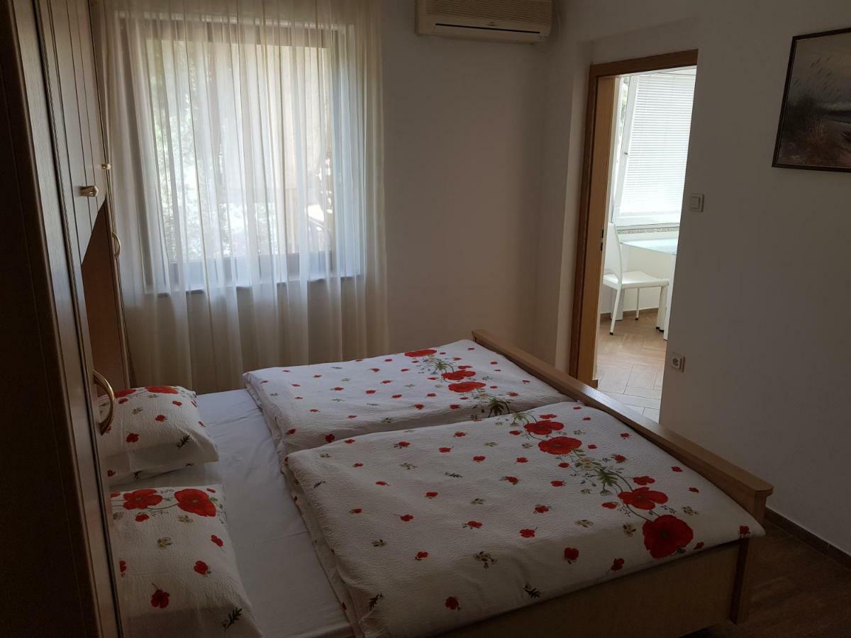 Apartments Vila Tisa Mali Lošinj Kültér fotó