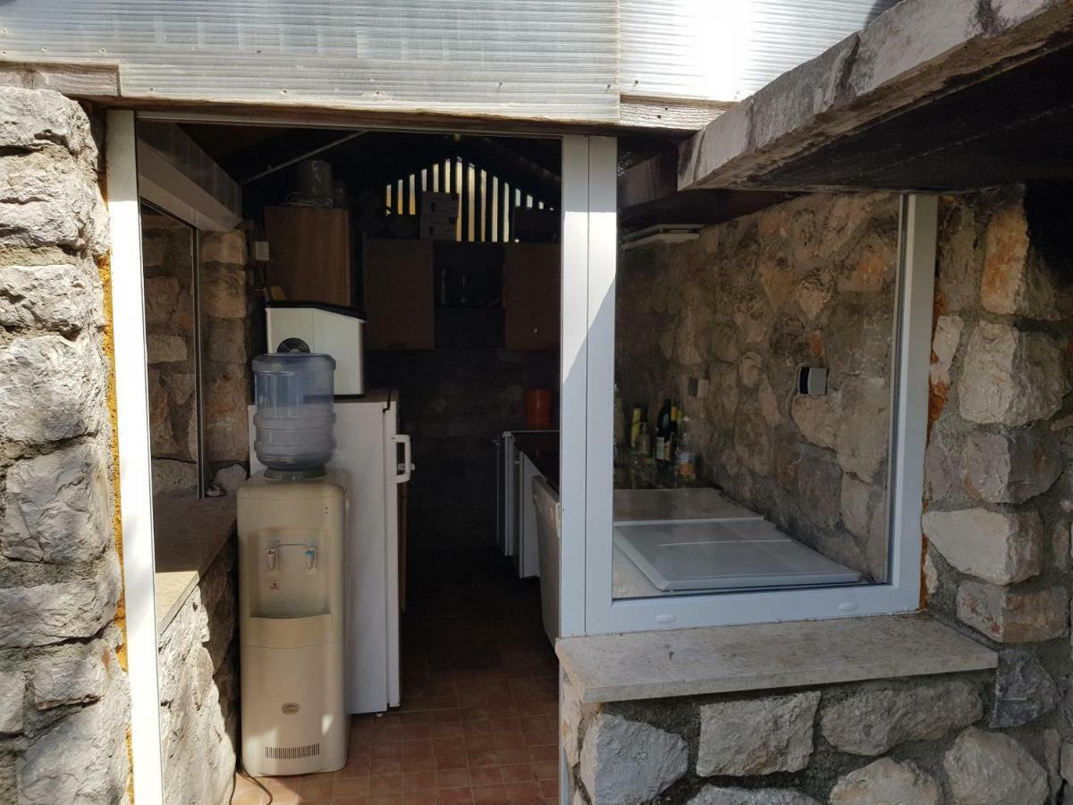 Apartments Vila Tisa Mali Lošinj Kültér fotó